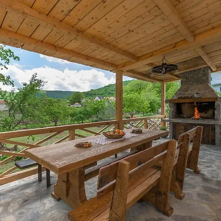 Ferienhaus House Mali Dvori