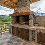 Semesterbostad House Mali Dvori