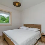 House Mali Dvori Semesterbostad