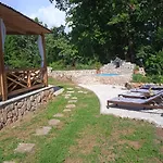 Semesterbostad House Mali Dvori *
