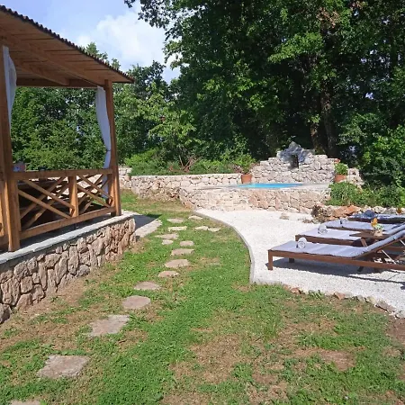 Holiday home House Mali Dvori *