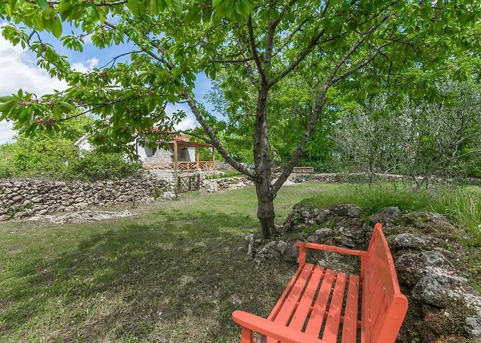 House Mali Dvori Krivodol