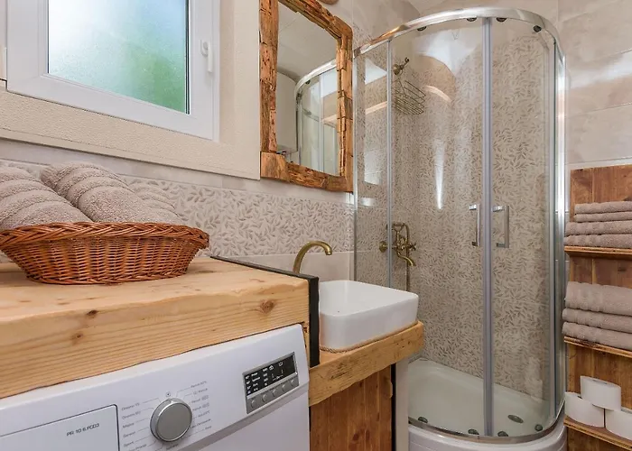 House Mali Dvori Ferienhaus *