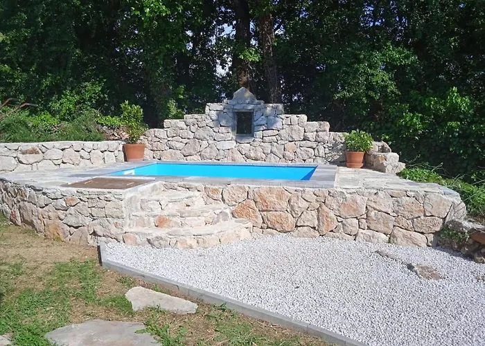 Holiday home House Mali Dvori *